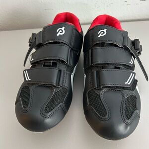 Peloton G-20 cycling shoes in Black and Red